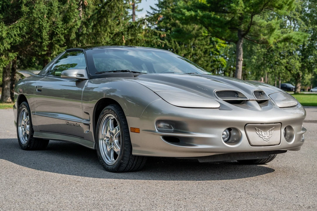 2001 Pontiac Firebird Trans Am 4th Gen - Image 3 of 31