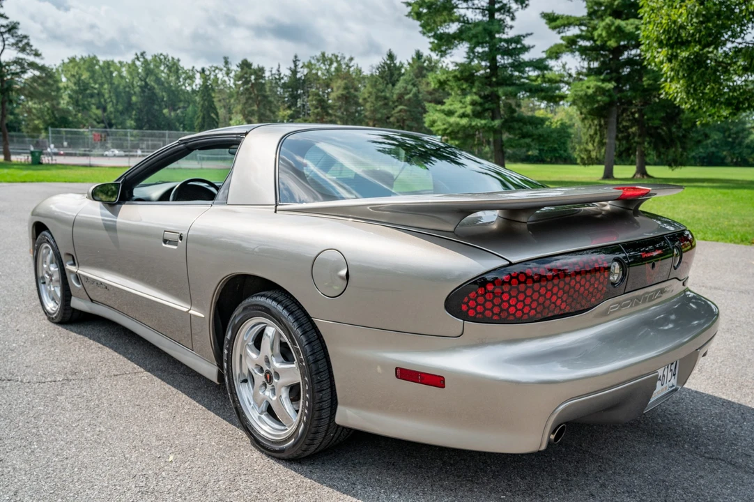2001 Pontiac Firebird Trans Am 4th Gen - Image 9 of 31