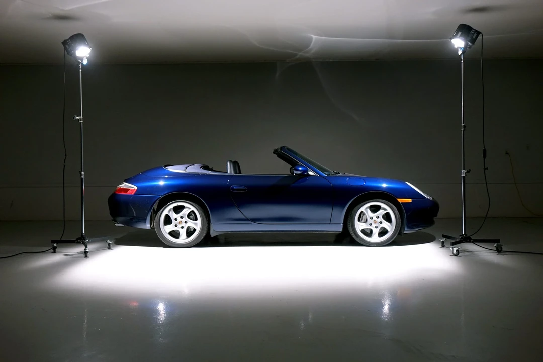 2001 Porsche 996 Carrera - Image 2 of 31