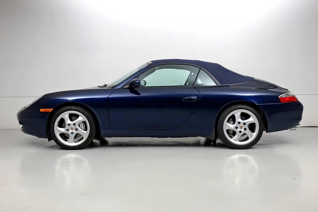 2001 Porsche 996 Carrera - Image 9 of 31