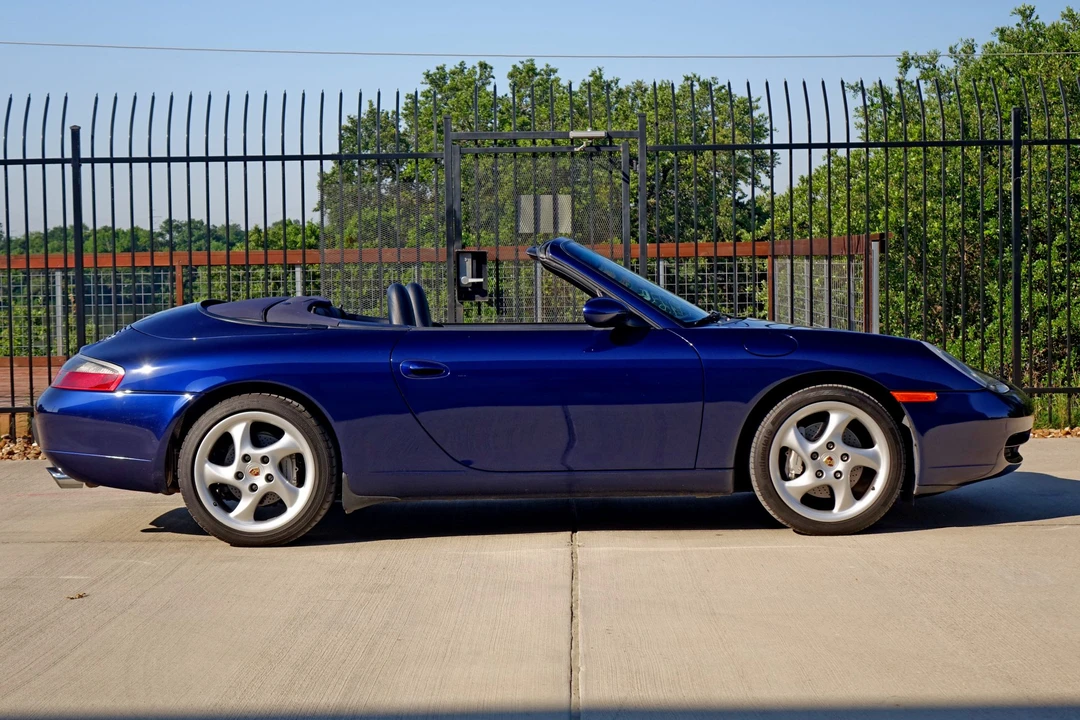 2001 Porsche 996 Carrera - Image 20 of 31