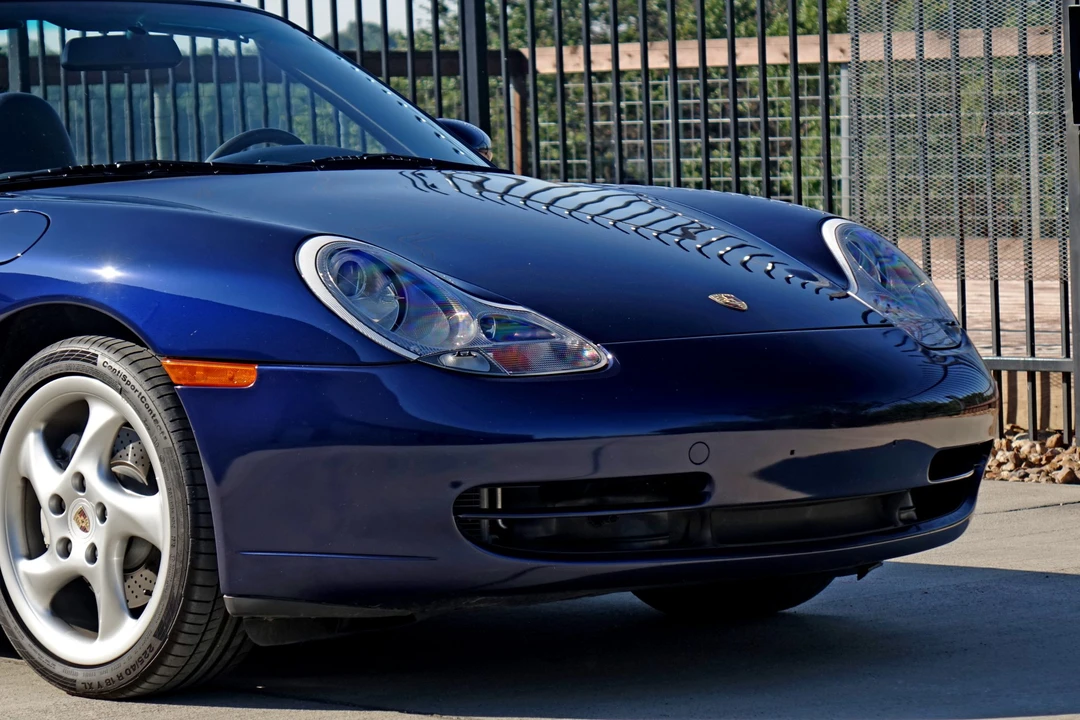 2001 Porsche 996 Carrera - Image 31 of 31