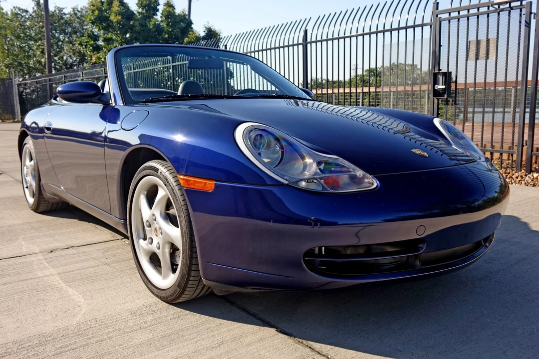2001 Porsche 996 Carrera - Image 22 of 31