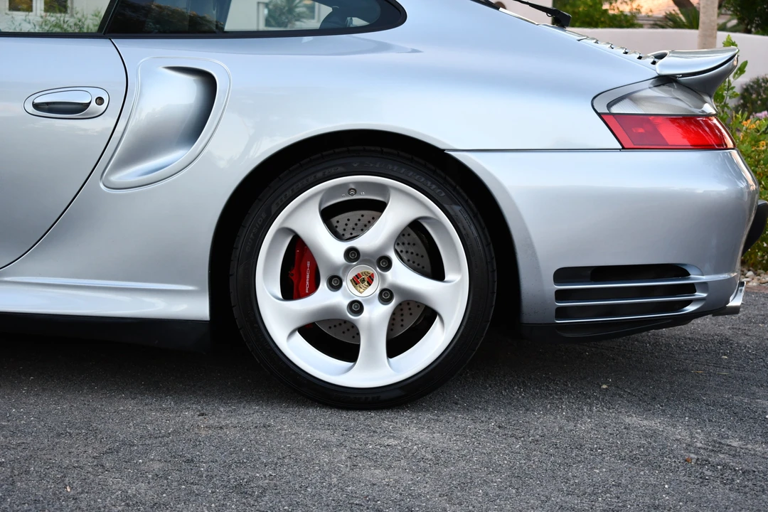 2001 Porsche 996 Turbo - Image 30 of 31