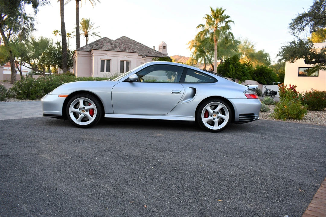 2001 Porsche 996 Turbo - Image 10 of 31