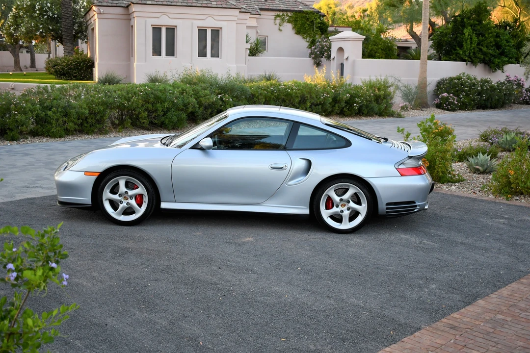 2001 Porsche 996 Turbo - Image 9 of 31