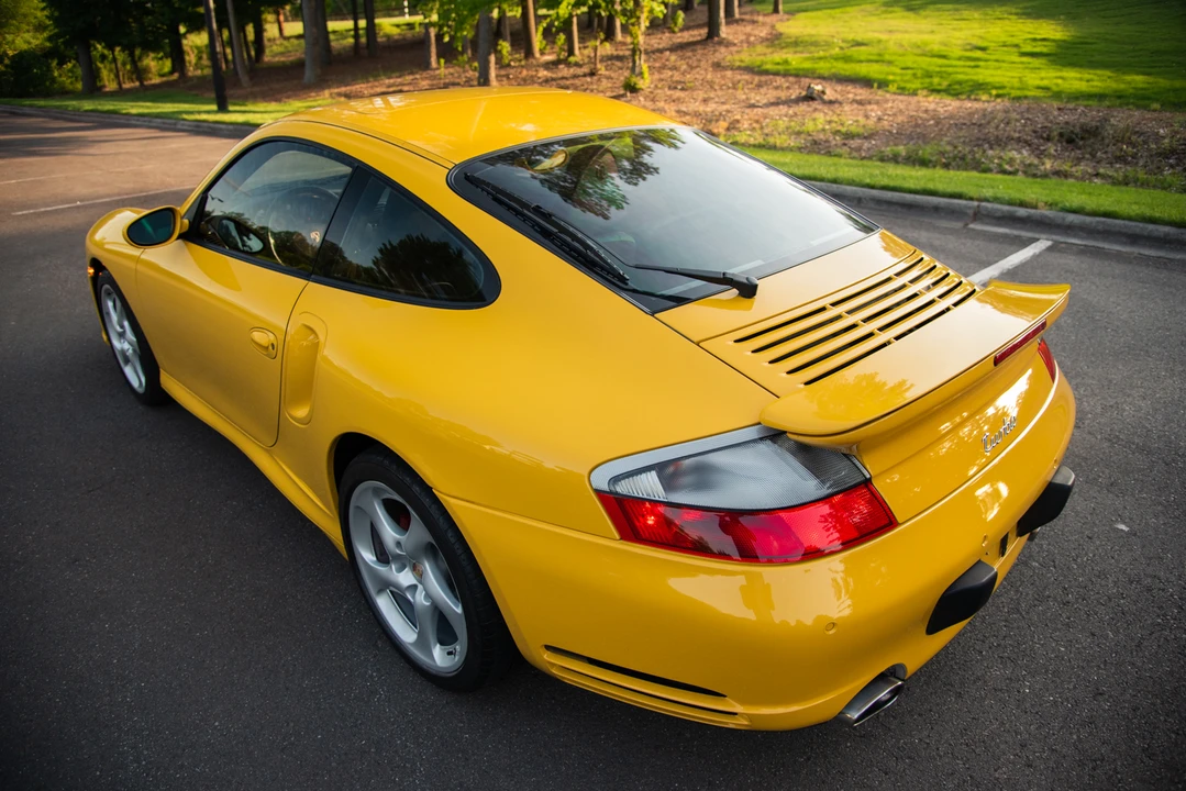 2001 Porsche 996 Turbo - Image 8 of 31