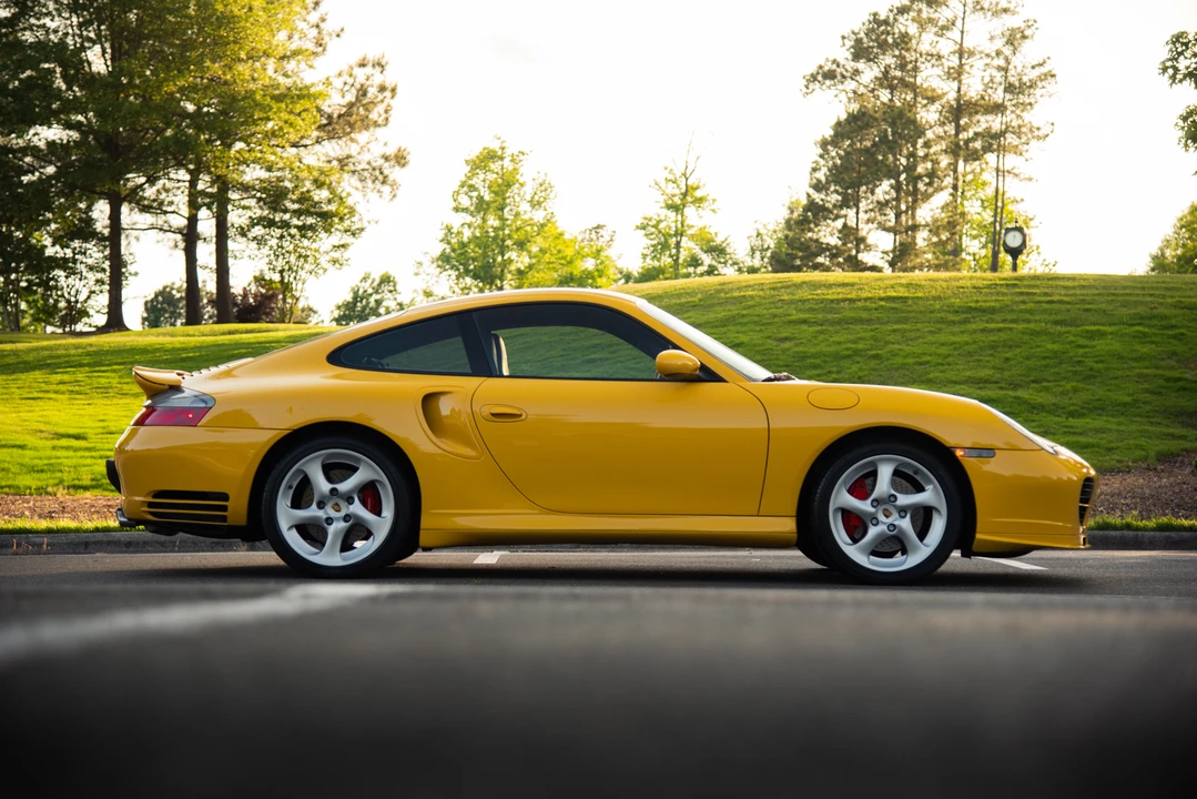 2001 Porsche 996 Turbo - Image 15 of 31