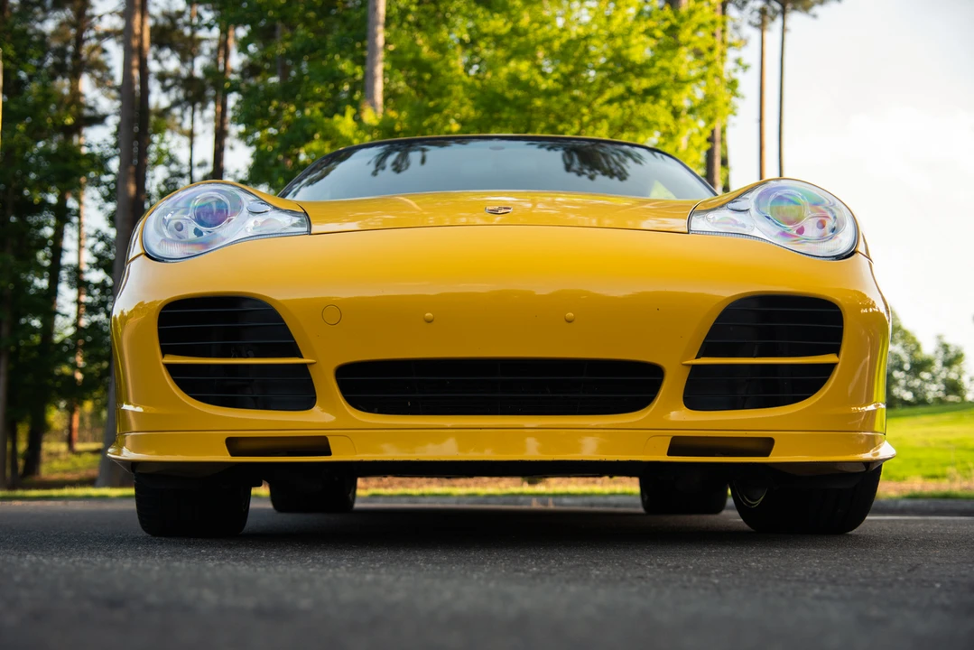 2001 Porsche 996 Turbo - Image 24 of 31