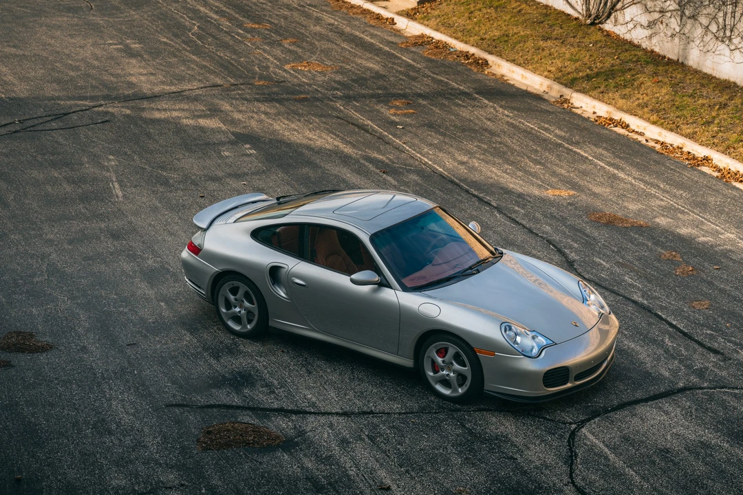2001 Porsche 996 Turbo - Image 7 of 31