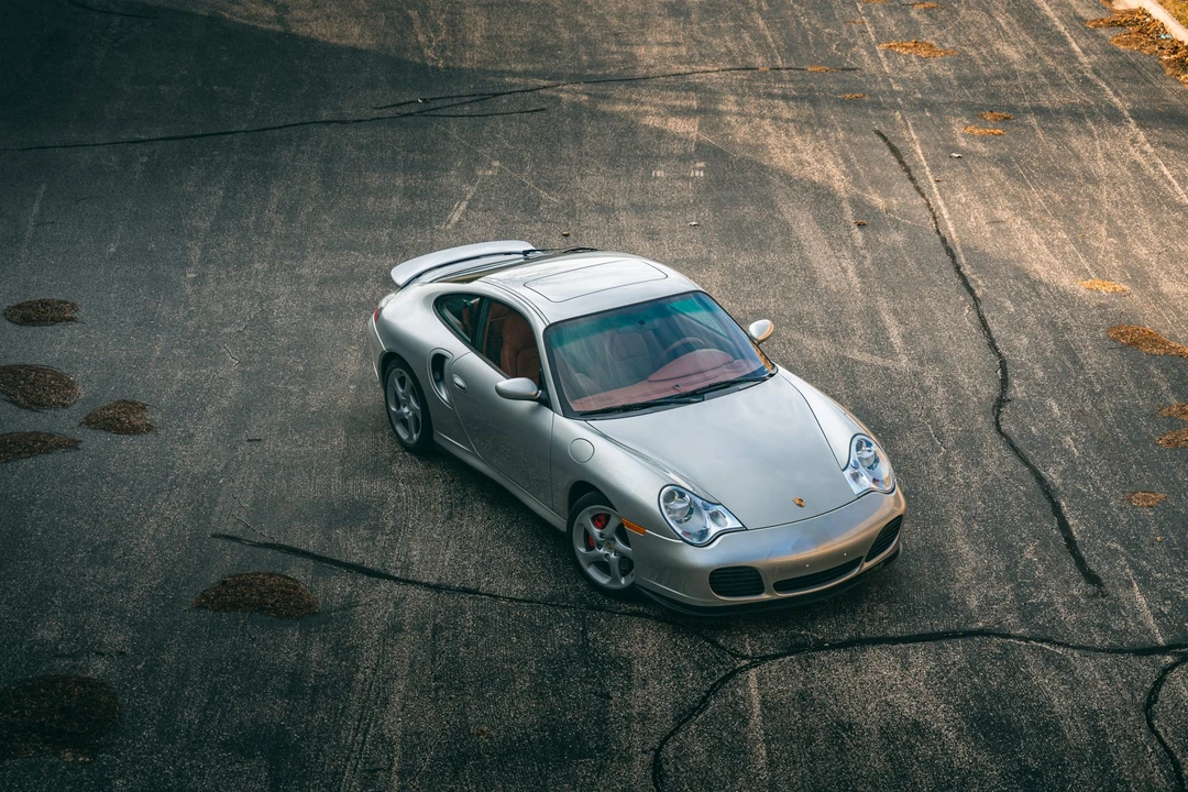 2001 Porsche 996 Turbo - Image 8 of 31