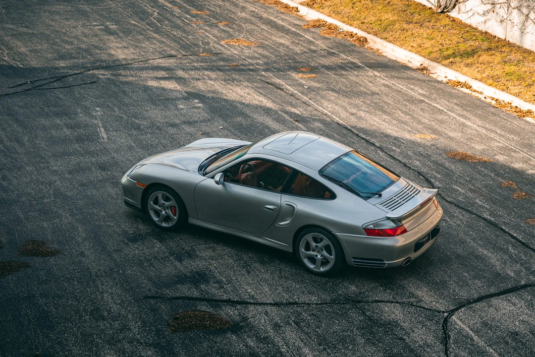 2001 Porsche 996 Turbo - Image 4 of 31