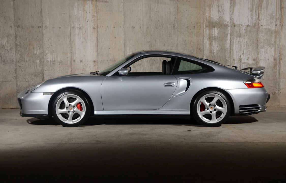 2001 Porsche 996 Turbo - Image 15 of 31