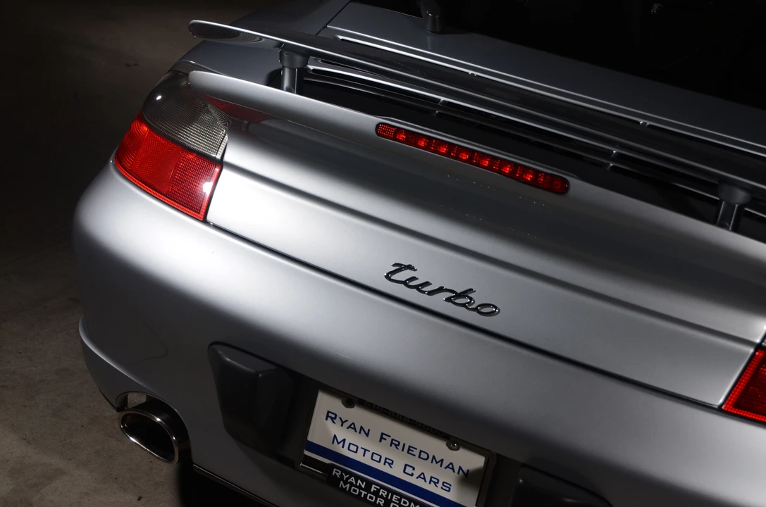 2001 Porsche 996 Turbo - Image 28 of 31