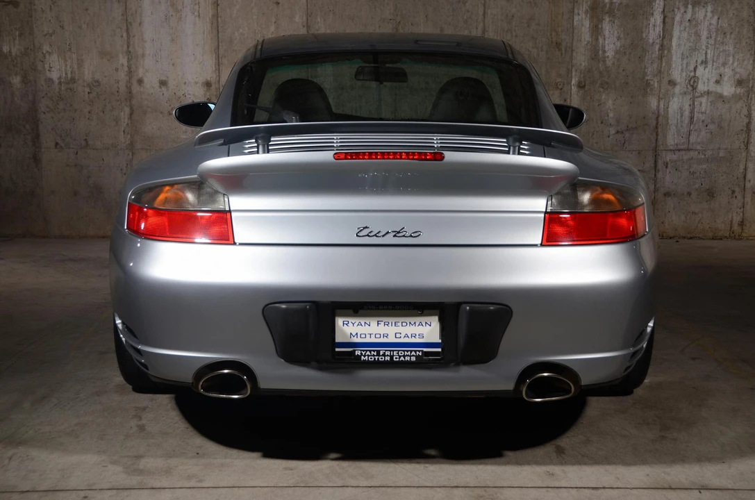 2001 Porsche 996 Turbo - Image 12 of 31