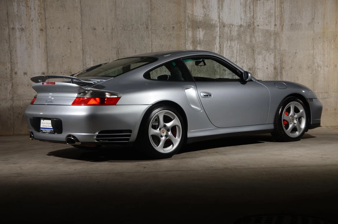 2001 Porsche 996 Turbo - Image 11 of 31