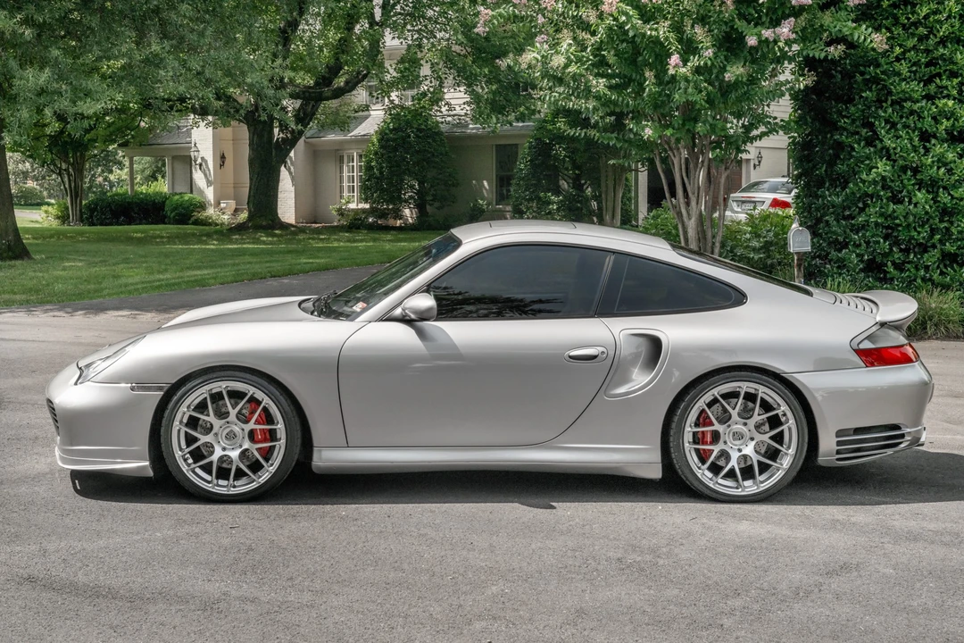 2001 Porsche 996 Turbo - Image 17 of 31