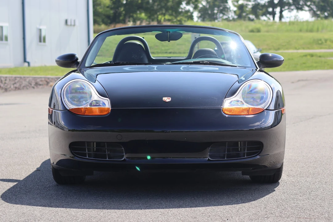 2001 Porsche 986 Boxster - Image 5 of 31