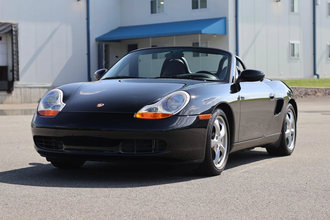 2001 Porsche 986 Boxster - Image 4 of 31