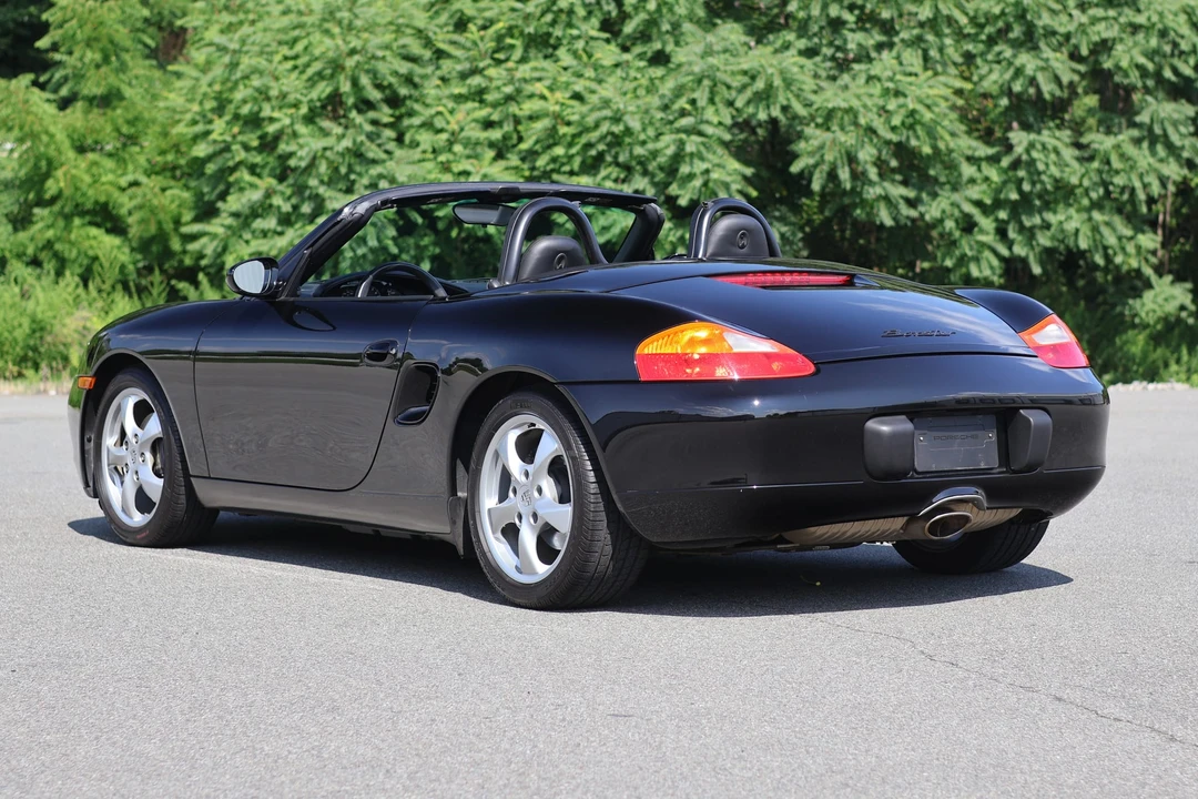 2001 Porsche 986 Boxster - Image 15 of 31