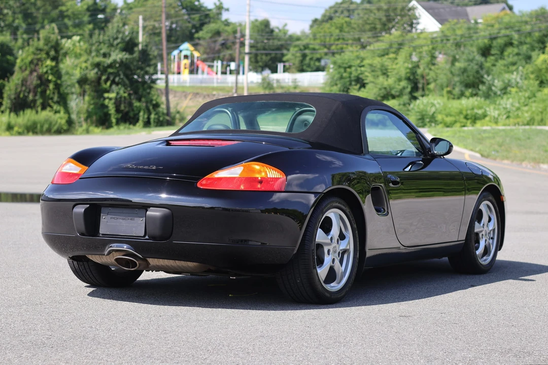 2001 Porsche 986 Boxster - Image 30 of 31