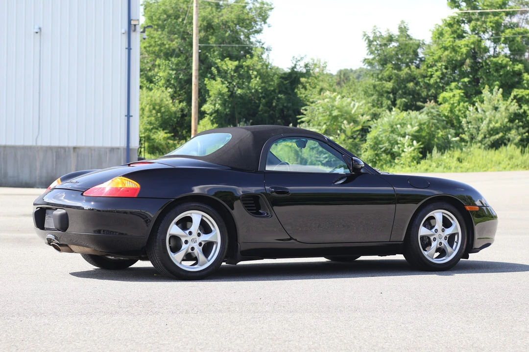 2001 Porsche 986 Boxster - Image 29 of 31