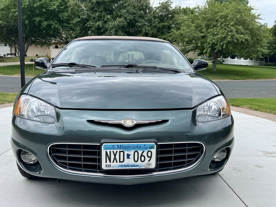 2002 Chrysler Sebring - Image 16 of 31