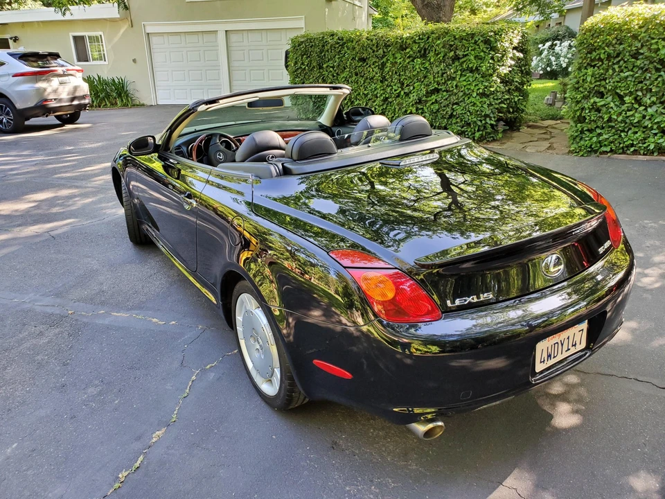2002 Lexus SC430 - Image 9 of 31