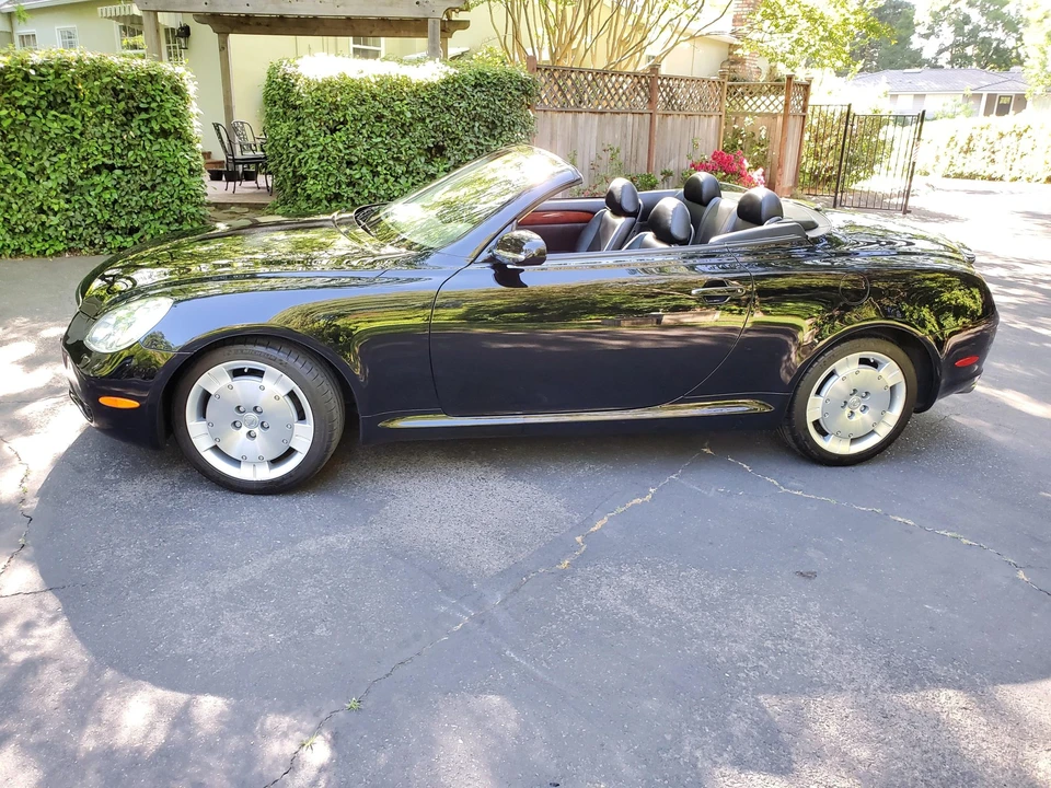 2002 Lexus SC430 - Image 5 of 31