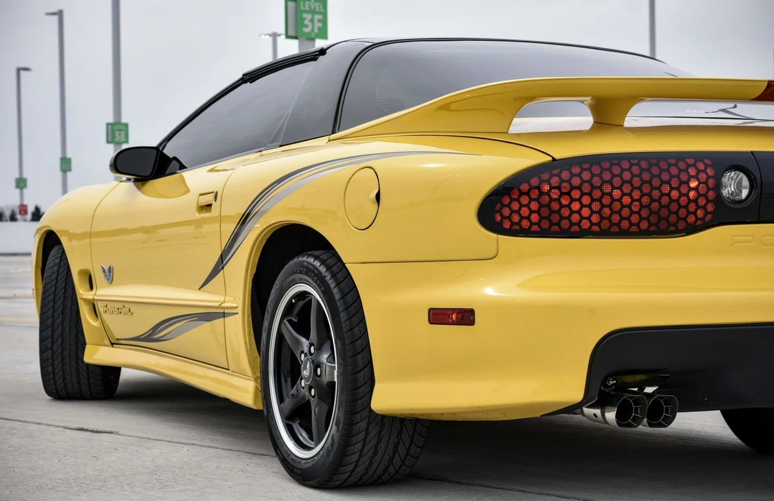 2002 Pontiac Firebird Trans Am 4th Gen - Image 14 of 31