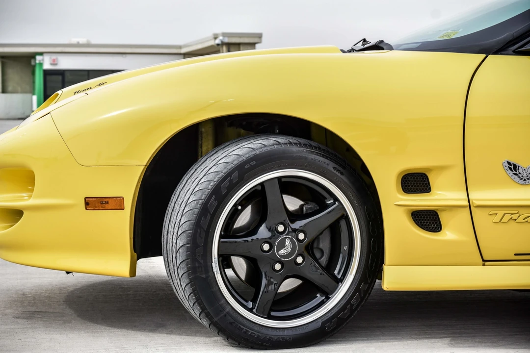 2002 Pontiac Firebird Trans Am 4th Gen - Image 10 of 31