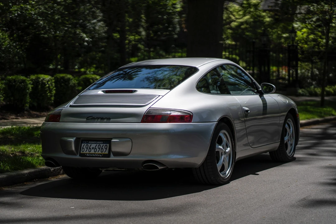 2002 Porsche 996 Carrera - Image 6 of 31