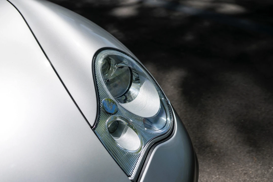 2002 Porsche 996 Carrera - Image 19 of 31