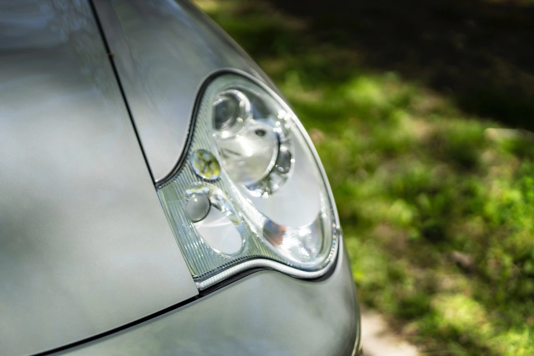 2002 Porsche 996 Carrera - Image 21 of 31