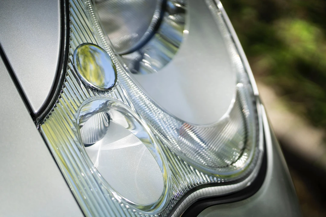 2002 Porsche 996 Carrera - Image 25 of 31