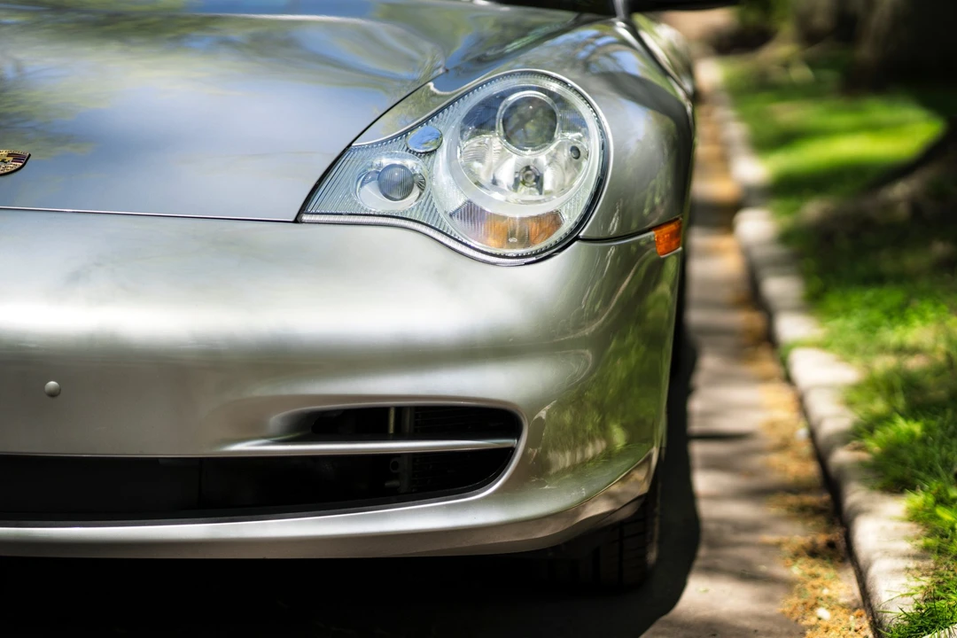 2002 Porsche 996 Carrera - Image 17 of 31