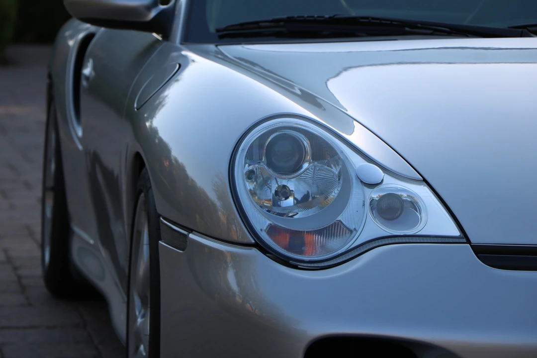 2002 Porsche 996 Turbo - Image 11 of 31