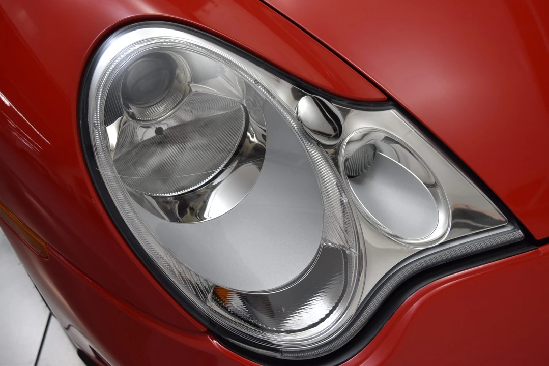 2002 Porsche 996 Turbo - Image 12 of 31