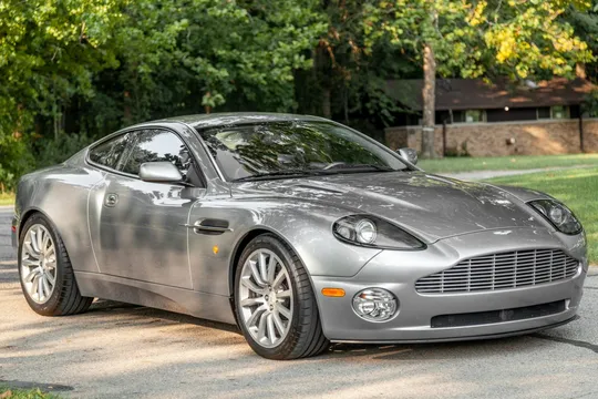 2003 Aston Martin V12 Vanquish