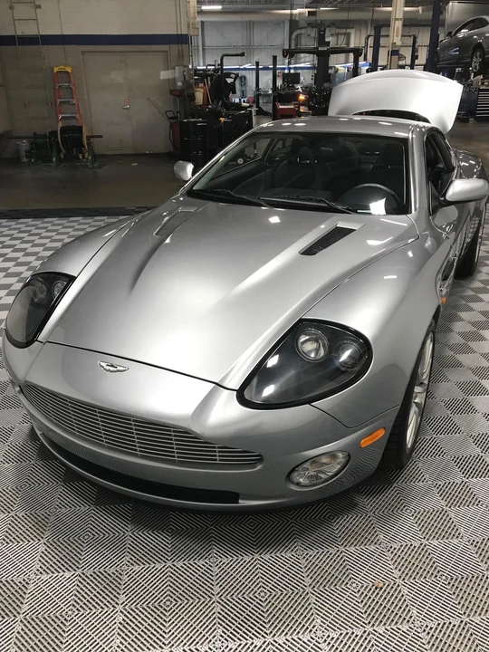 2003 Aston Martin Vanquish 1st Gen - Image 24 of 31