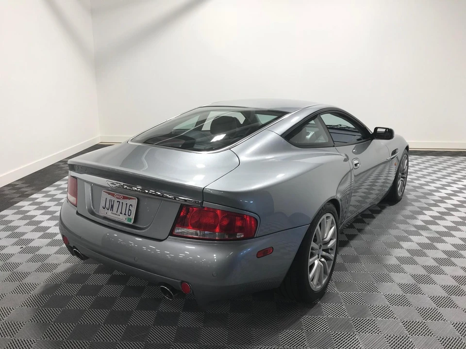 2003 Aston Martin Vanquish 1st Gen - Image 15 of 31