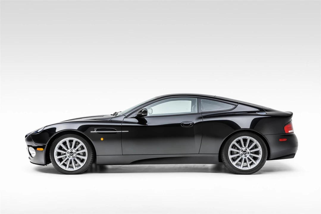 2003 Aston Martin Vanquish 1st Gen - Image 8 of 31