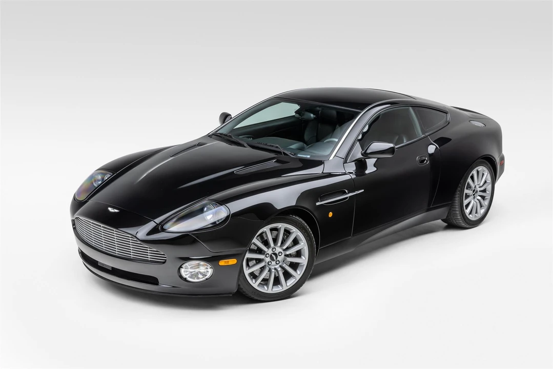 2003 Aston Martin Vanquish 1st Gen - Image 7 of 31