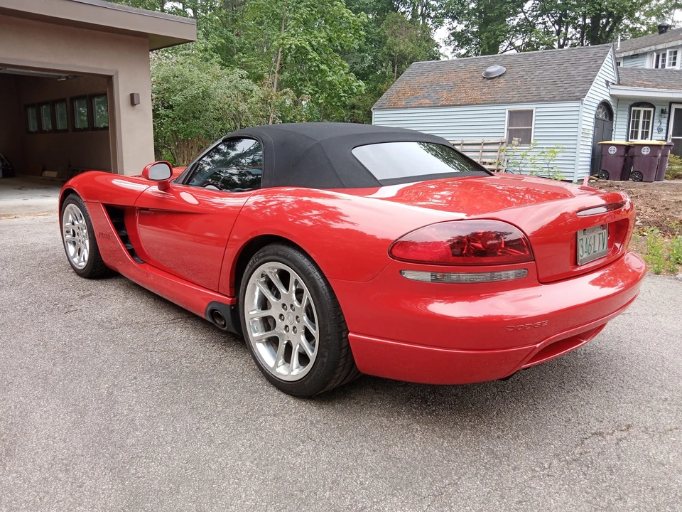 2003 Dodge Viper 3rd Gen - Image 9 of 31