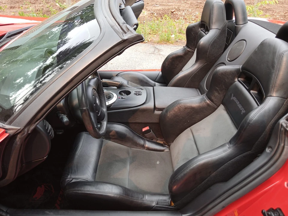 2003 Dodge Viper 3rd Gen - Image 30 of 31