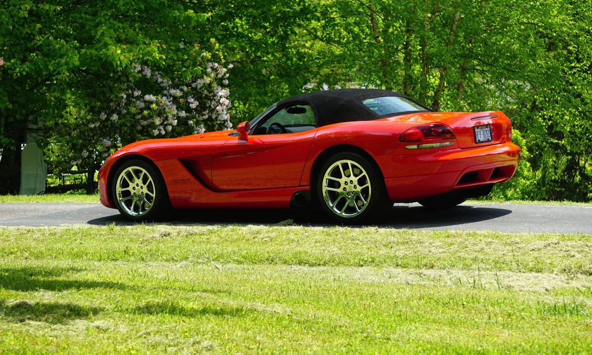 2003 Dodge Viper 3rd Gen - Image 7 of 31