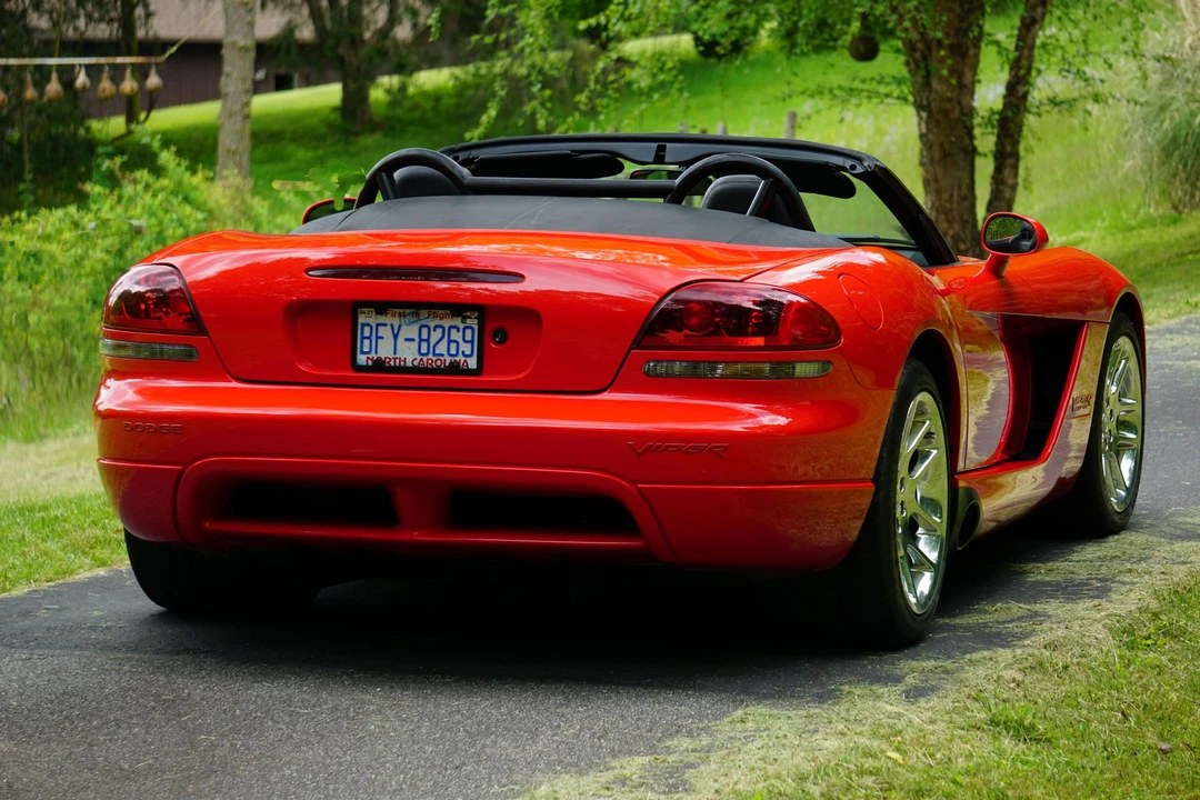 2003 Dodge Viper 3rd Gen - Image 9 of 31