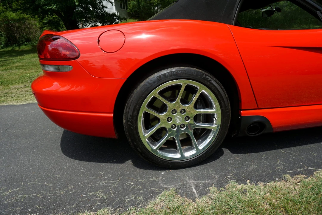 2003 Dodge Viper 3rd Gen - Image 30 of 31