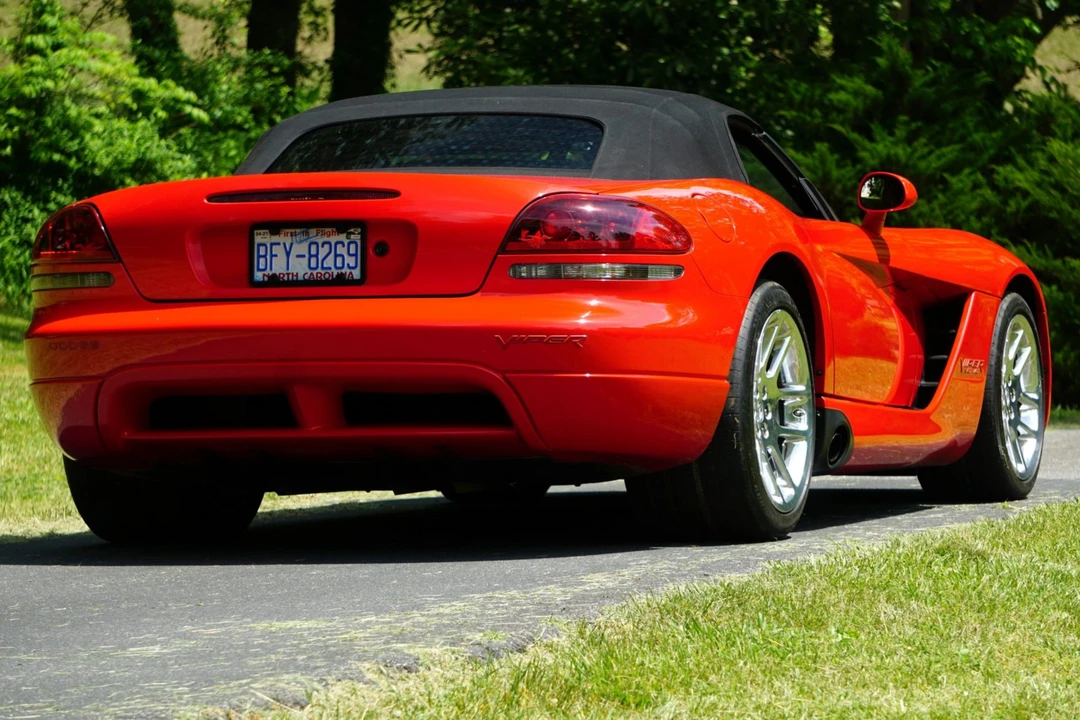 2003 Dodge Viper 3rd Gen - Image 10 of 31