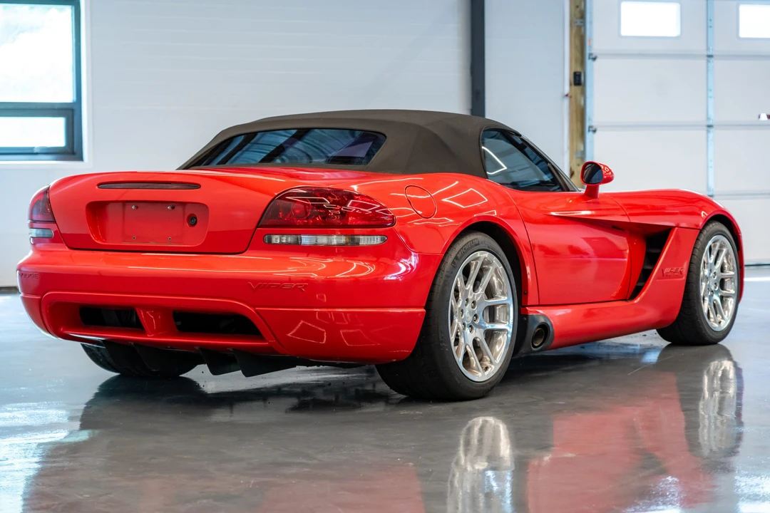 2003 Dodge Viper 3rd Gen - Image 14 of 31